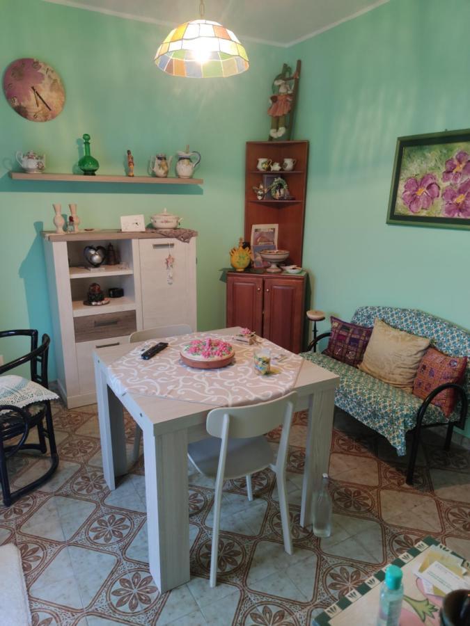 Cottage Gole Alcantara Pafumi Graniti 外观 照片