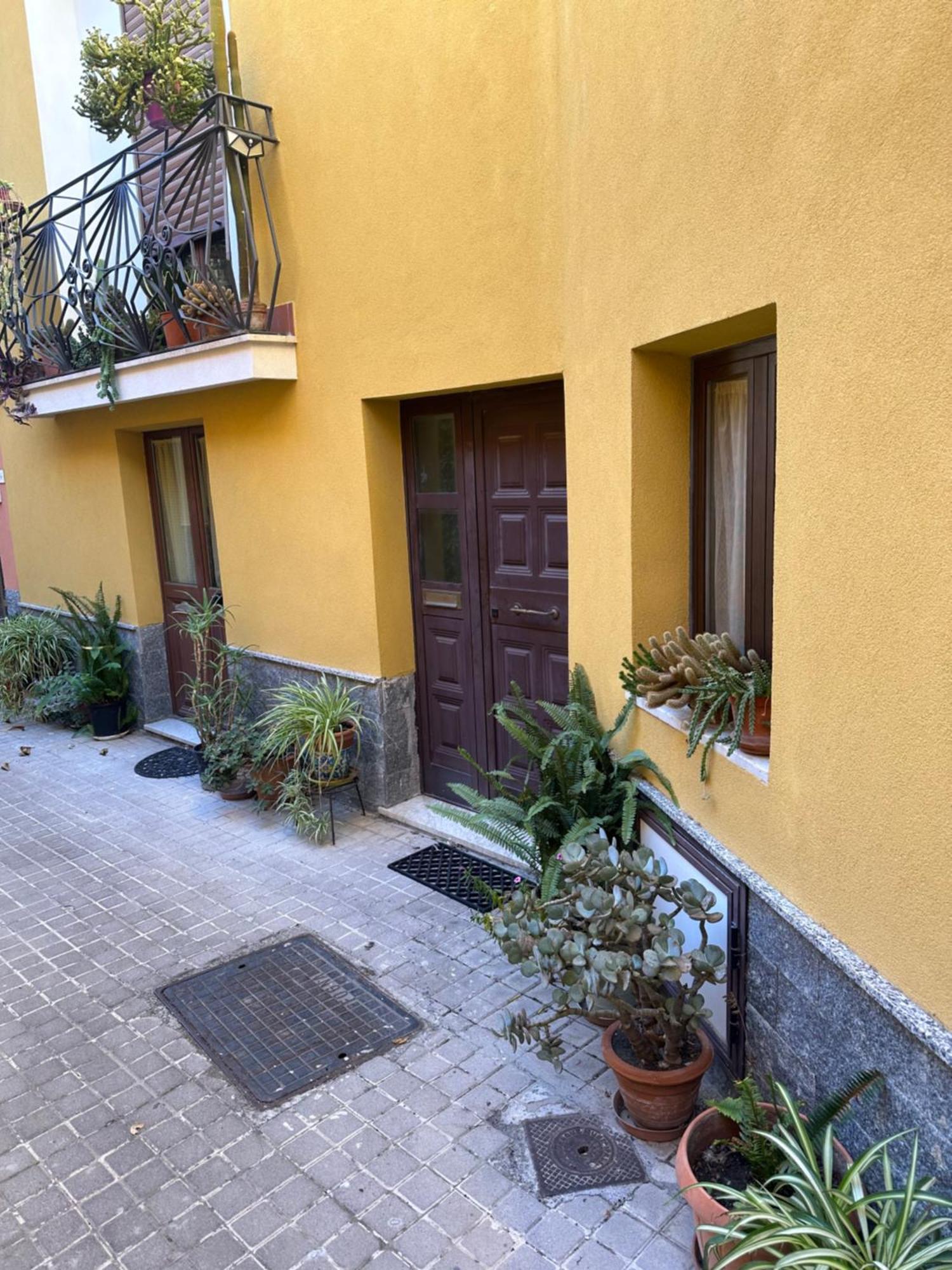Cottage Gole Alcantara Pafumi Graniti 外观 照片